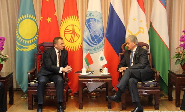 上海合作组织秘书长阿利莫夫会见白俄罗斯共和国外长马克伊