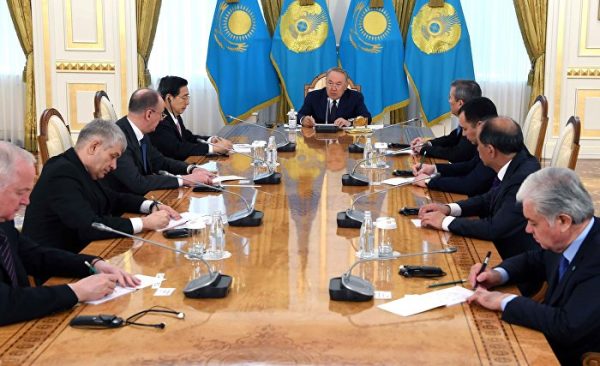 哈萨克斯坦共和国总统会见出席上合组织成员国安全会议秘书会议的代表