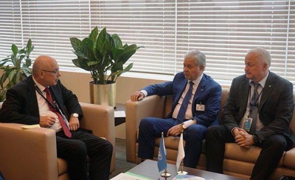 上海合作组织秘书长与联合国反恐怖主义办公室负责人举行会晤