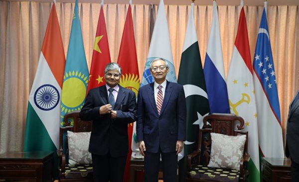 上海合作组织秘书长张明会见印度驻华大使罗国栋